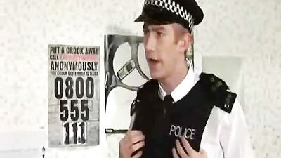 Police strip search Seen Inexperienced