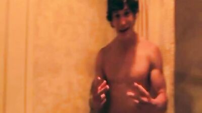 Muscle Men Jizzing on Camera - Ripped Stud Jerking Off
