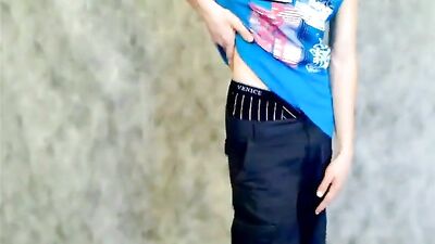 Knut has SMALLER one of it