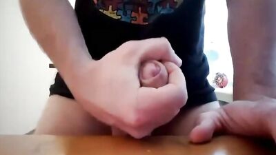 Cum on the table: Amateur Cum Shots & Handjobs