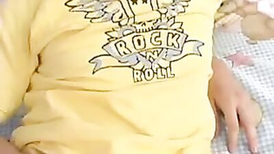 Young Latino Cumshots Handjob Revisited - A Sexy Amateur Masturbation Experience!