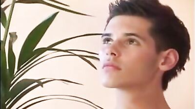 Blond Twink Perfection: Cum Shots and Handjobs for Your Pleasure!