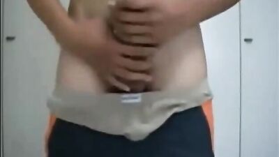 Some Shoot I Dribble: Explosive Cum Shots and Solo Web-Cam Action!