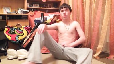 Young Cumshot Addict: Exploring the Sensuality of Masturbation