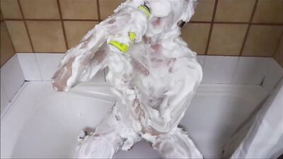 Shave Cream Wank XXX - Men in Pantyhose Web-Cam Action!