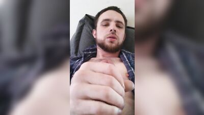 Big Cocks: Amateur Cum Shots - Very Short Wank But So Good!