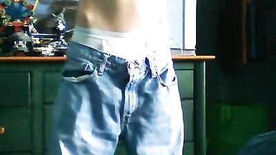 Golden Shower Webcam - Smooth White Skin