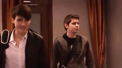 Cousins Kissing Oral Ass Play - Cum Shot Extravaganza