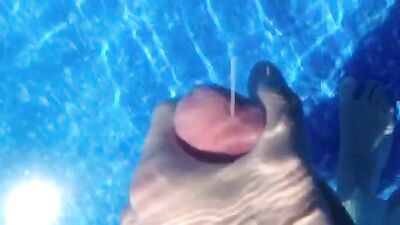 Spunking in Public - Cumming Solo Outdoors!