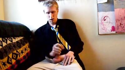 Finished or Not? Web-Cam Solo with Big Cocks!