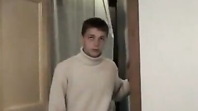 Cumming for Cutie - Russian Solo Adventure