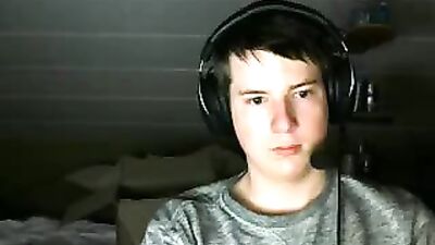 Hands On Cute Boy - Amateur Ass Play Handjob