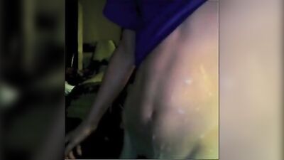 Shirts up cums close