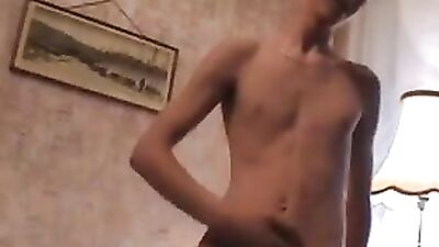 Russian Cumshot Amateur Twink: Back for More!