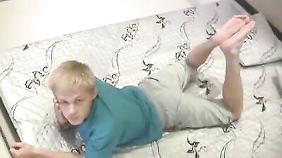 Sexy Blond Boys Cum Shots: The Ultimate Gay Porn Experience!