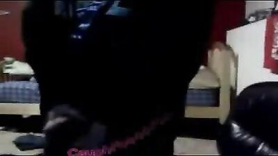 Camboy caught by mom whilst jerking