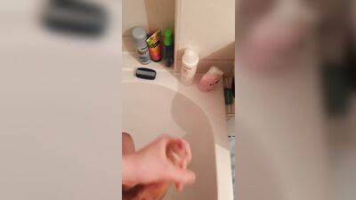 Teen boys porn cam wanking in the shower