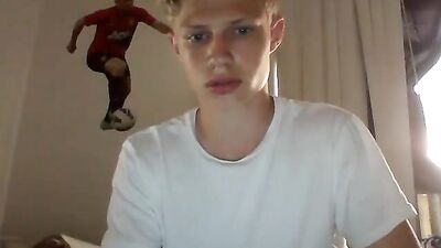 Blonde 18yo Wanks On Cam - Gay Boys Porn