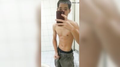 Risky public toilet wank