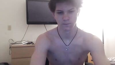 Young Amateur Cum Shots Handjob - An Eye-Candy Masturbation Show!