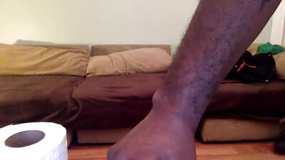 Masturbating Couple: Black Amateur Cum Shots