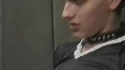 Pistoning Action - Vid394!