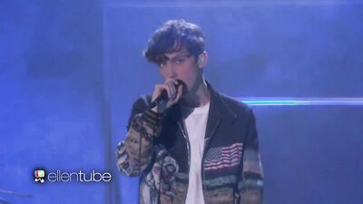 YouTube Sensation - Troye Sivans Gay Porn Video!