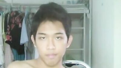 Asian Web-Cam Solo Revisited - An Intimate Look into the Private World of a Gay Cam Model!