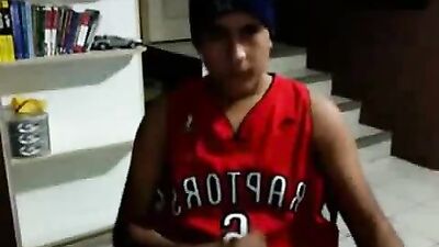 Latino Cumshot Webcam Showdown!