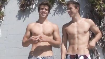 TWINS JEFF & JOHN - MUSCLE BOYS FUN: IF EVER BROTHERS DID ME LIKE THESE...