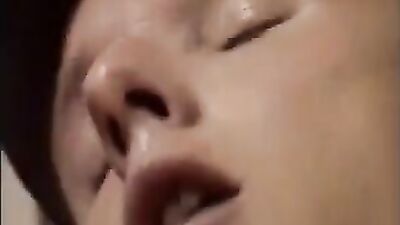 Gay Porn: Lunchtime - A Cumshot Oral Handjob Feast!