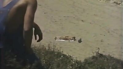 Sex in the Beach - Action Cum Shots Ass Play