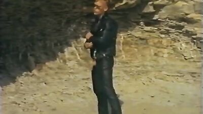 Sex in the Beach - Action Cum Shots Ass Play