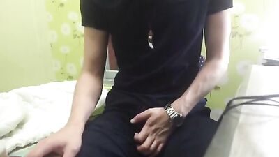 Gay Porn Debut - My First Web-Cam Solo!