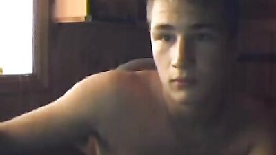 Gay Porn: Buff Teen Web-Cam Solo!