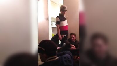 Boyflash: The Ultimate Voyeur Experience