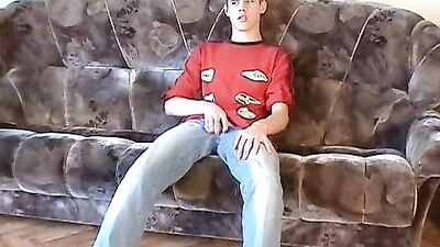 Classic Solo Cumshot Extravaganza: The Ultimate Gay Porn Experience!