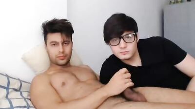 Horny Amateurs: Big Cock Oral Delight