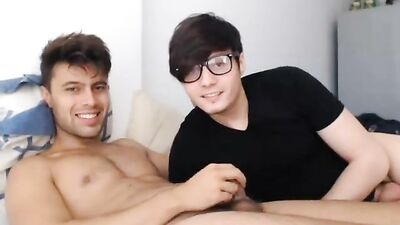 Horny Amateurs: Big Cock Oral Delight