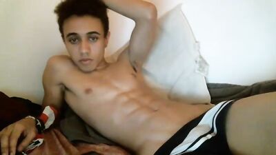Beautiful boy: Amateur Web-Cam Solo Exposed