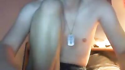 Handcuffed Chain Handjob: With the Chain as a Witness!