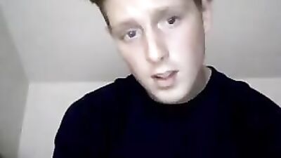 Blond and His Mobile: Amateur Cum Shots with Blond Boys!