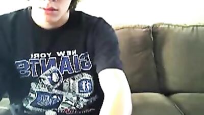 Giant Returns: Double Dose Of Lust In The Big City!