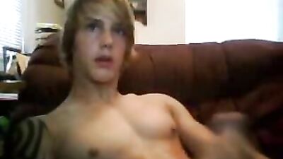 Gay Porn: Blond Web-Cam Cum Shots Masturbat