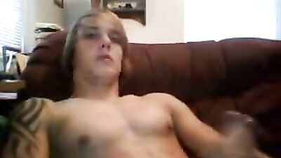 Gay Porn: Blond Web-Cam Cum Shots Masturbat