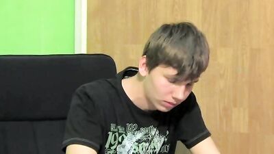 Gay Porn Squeeze - Cutie One-Man Show