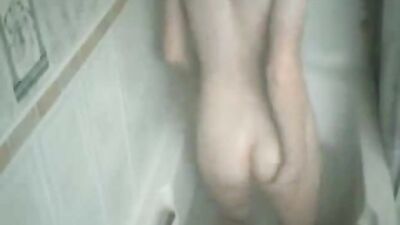 Gangbang in the Bathroom - Amateur Webcam Fun