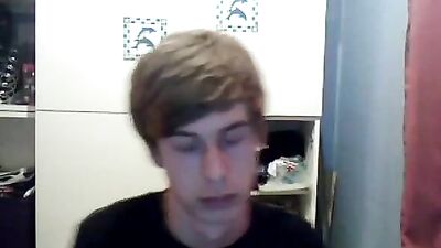 Hung skinny teen wanks and selfsucks