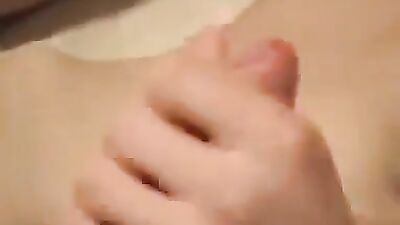 Beautiful Cum: The Ultimate Web-Cam Solo Experience