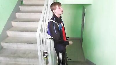 Gay Porn - Amateur Cum Shots and Handjobs: Now that Nobody Looks Me